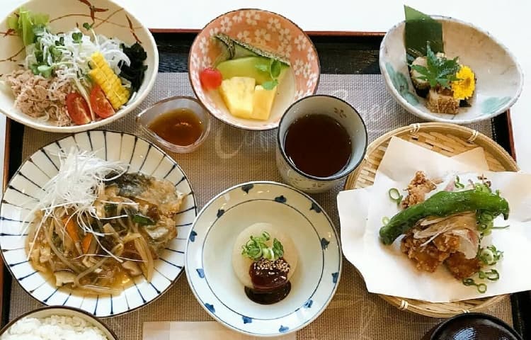 ながたレディースクリニック