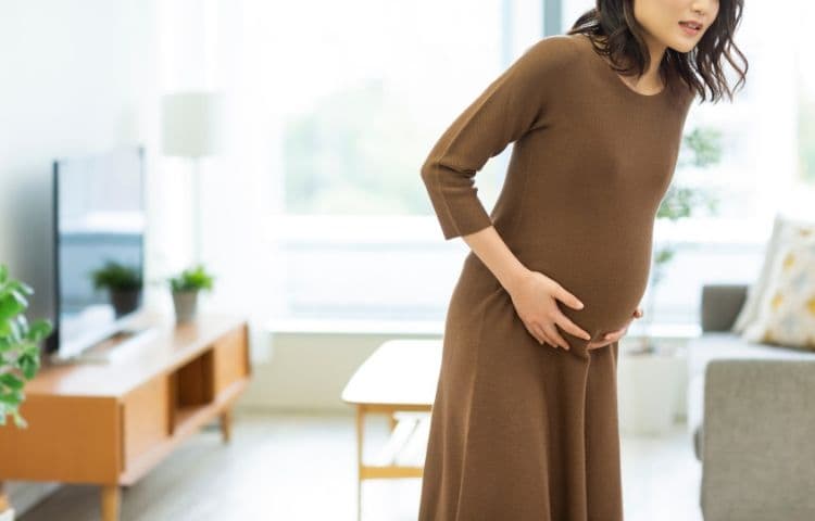 パパ必見!妻が初めて破水したらどうする?とっさの対応と事前準備